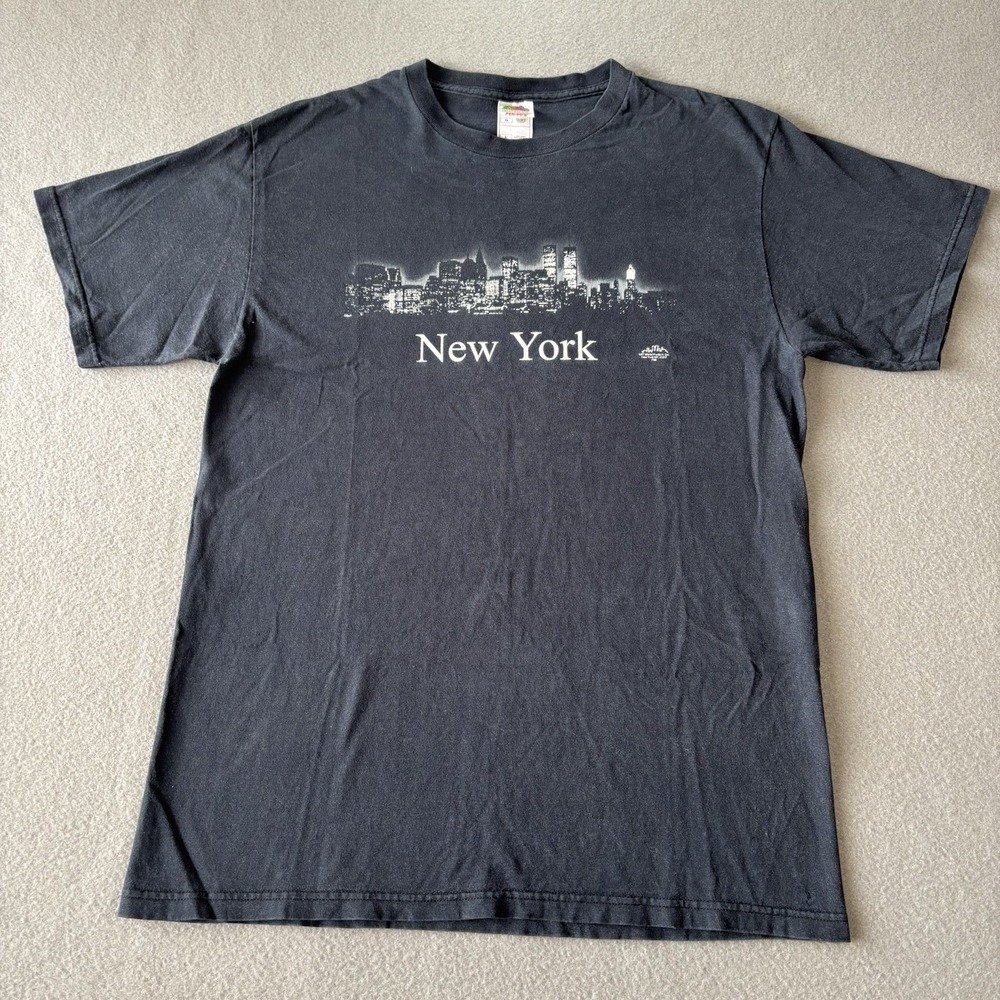Vintage Fruit Of The Loom New York Graphic T-shirt Size L Black Y2K Streetwear
